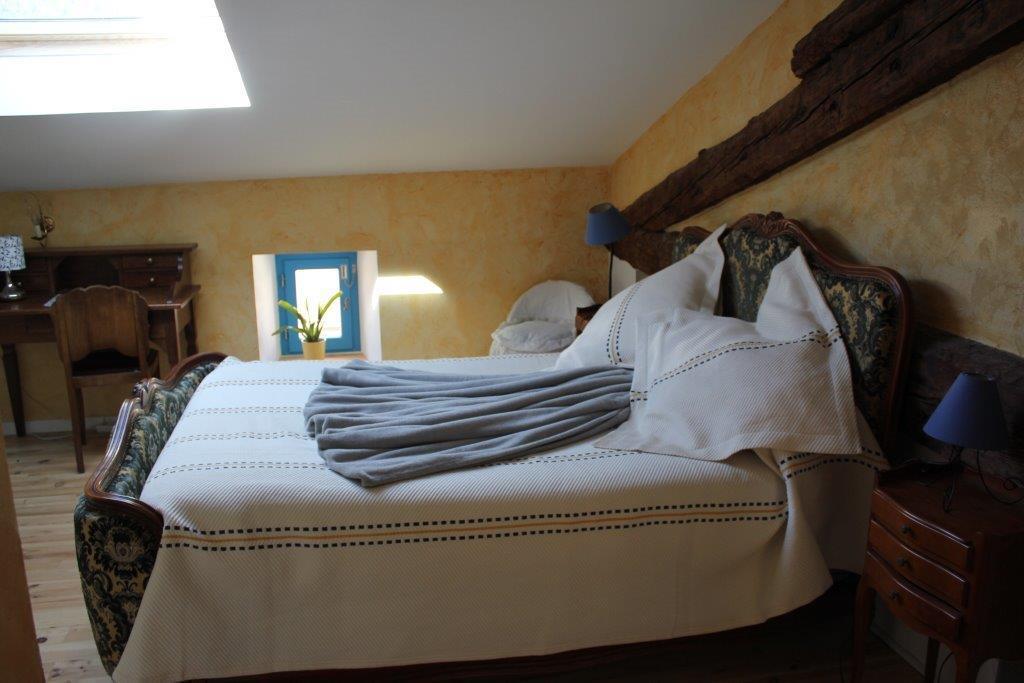 L'Oustal De L'Annetta Chambres Et Tables D'Hotes Comus Exterior foto